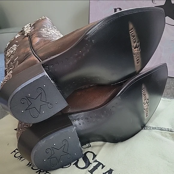 Cream and Brown Heeled Boots with Intricate Embroidery - Picture 5 of 9